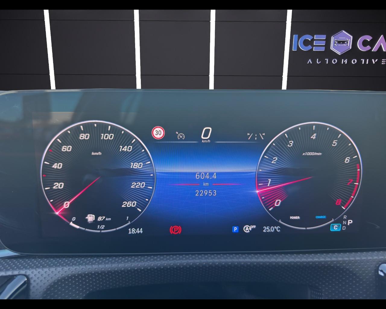 Mercedes-Benz CLA S.Brake (X118) - CLA 180 Automatic Shooting Brake AMG Line Premium Plus