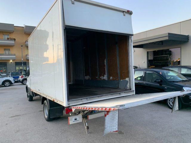 IVECO Daily Pedana Cabinato Furgonato Sponda