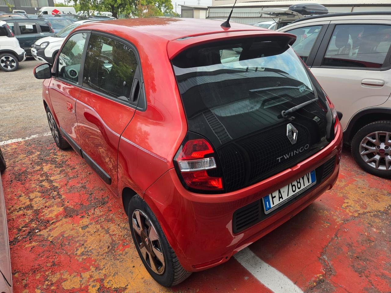 RENAULT Twingo