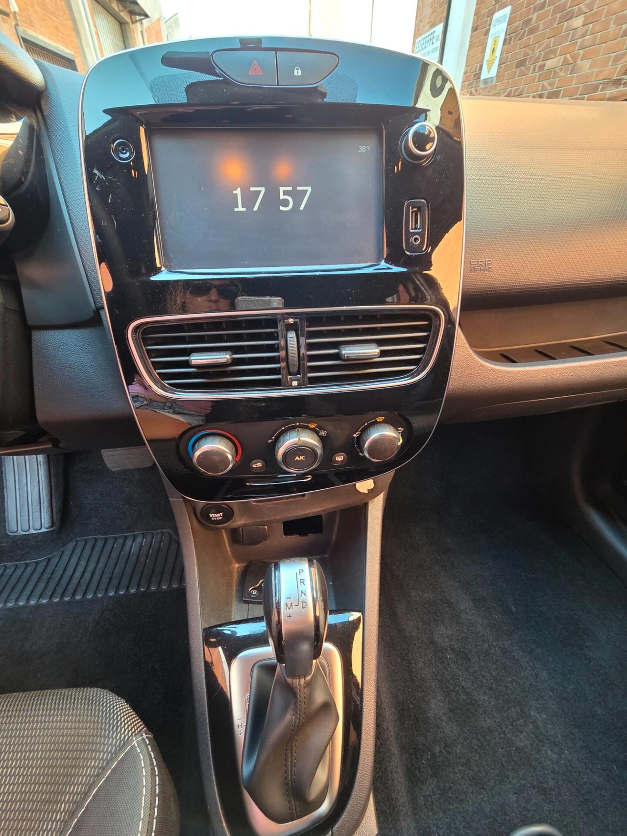 Renault Clio dCi 8V 90CV Start&Stop 5 porte Energy Intens