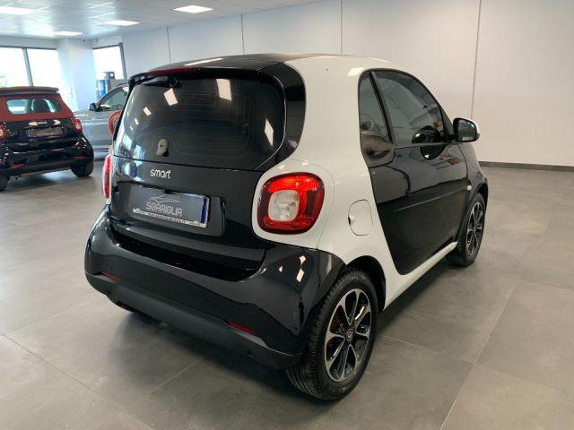 SMART ForTwo 1.0 Benzina Black Passion Strafull