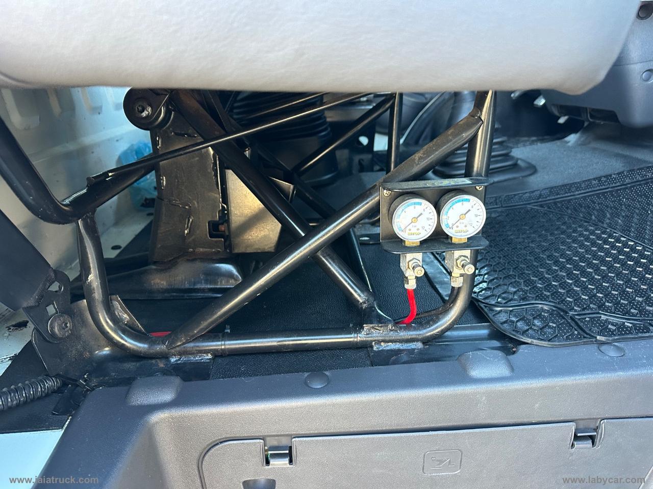 Transit 330 2.4 TD/90 TELONATO + SPONDA IDRAULICA