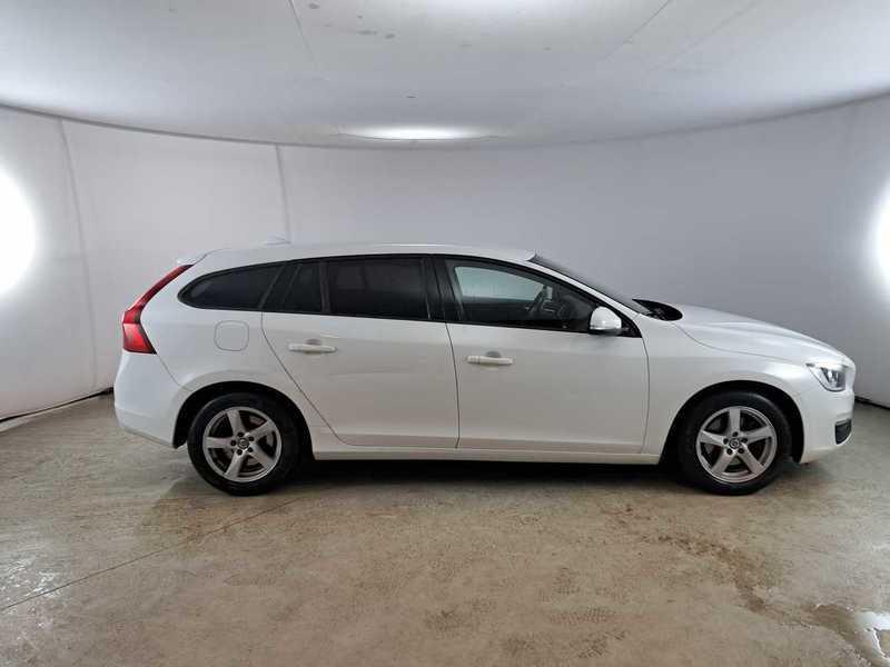 VOLVO V60 2.0 D2 Kinetic