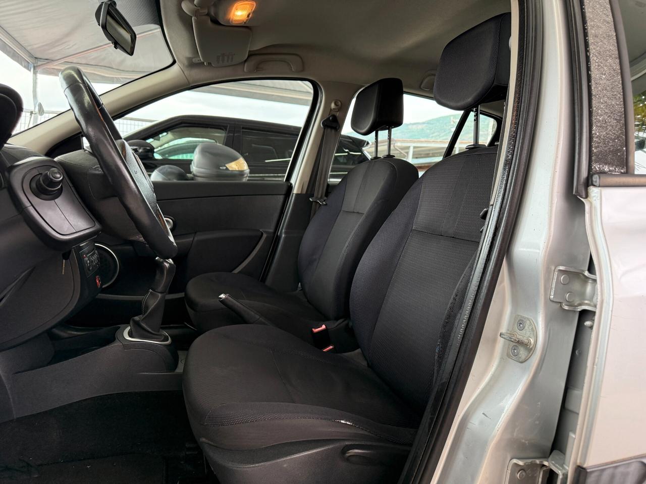 RENAULT CLIO 2007 1.2 BENZINA 75CV 80.000 KM