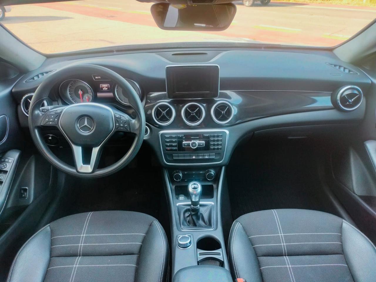 Mercedes-benz CLA 180 CLA 180 Premium