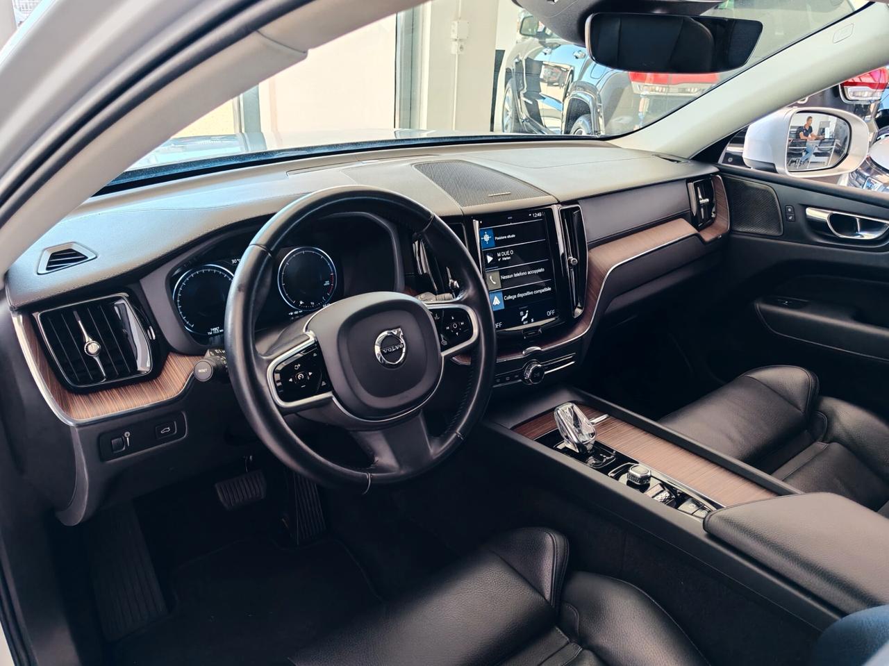 Volvo XC60 2.0 B5 (diesel 197cv) Inscription 2021