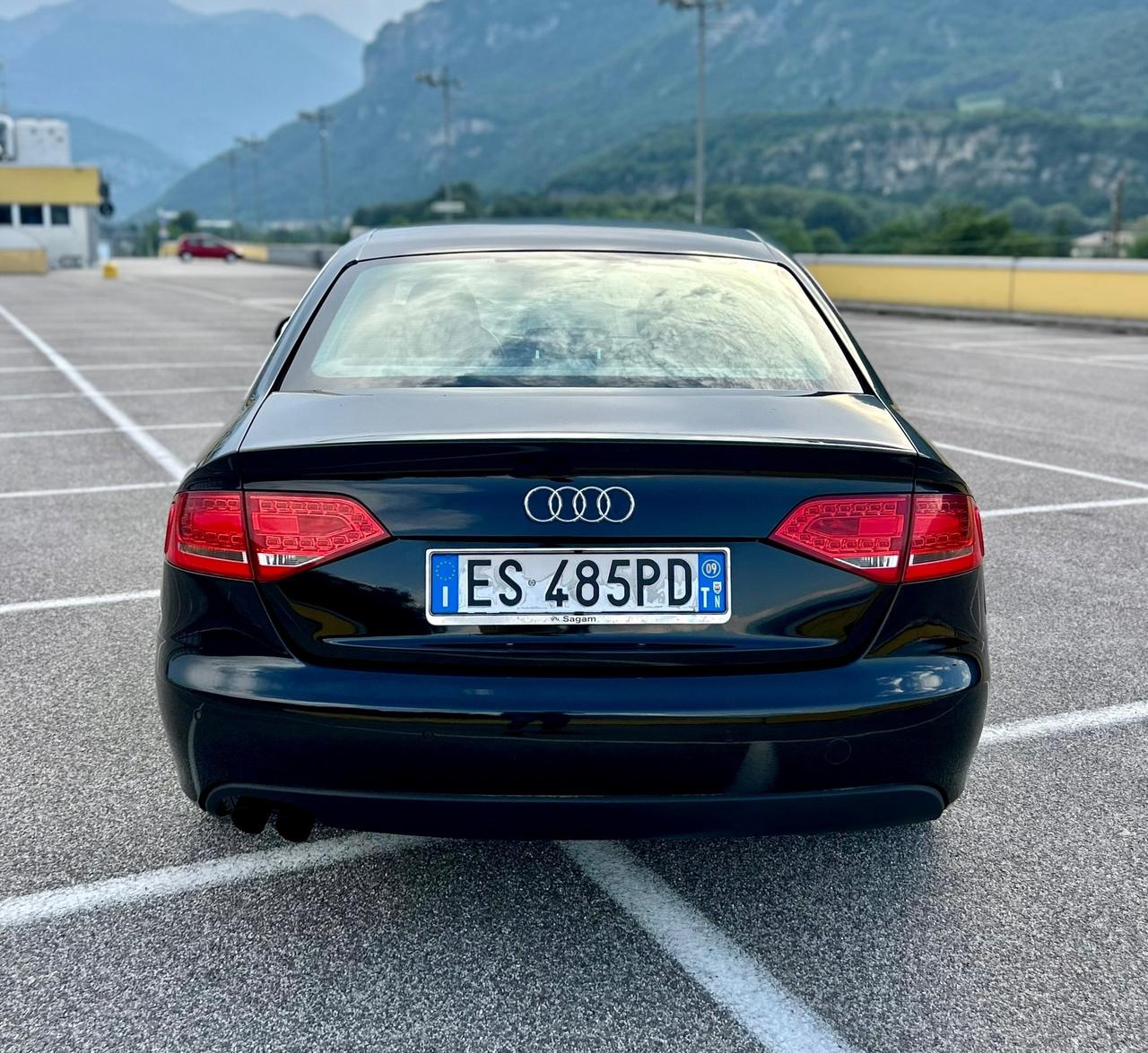 Audi A4 2.0 TFSI 180CV Advanced SOLO 105.000km