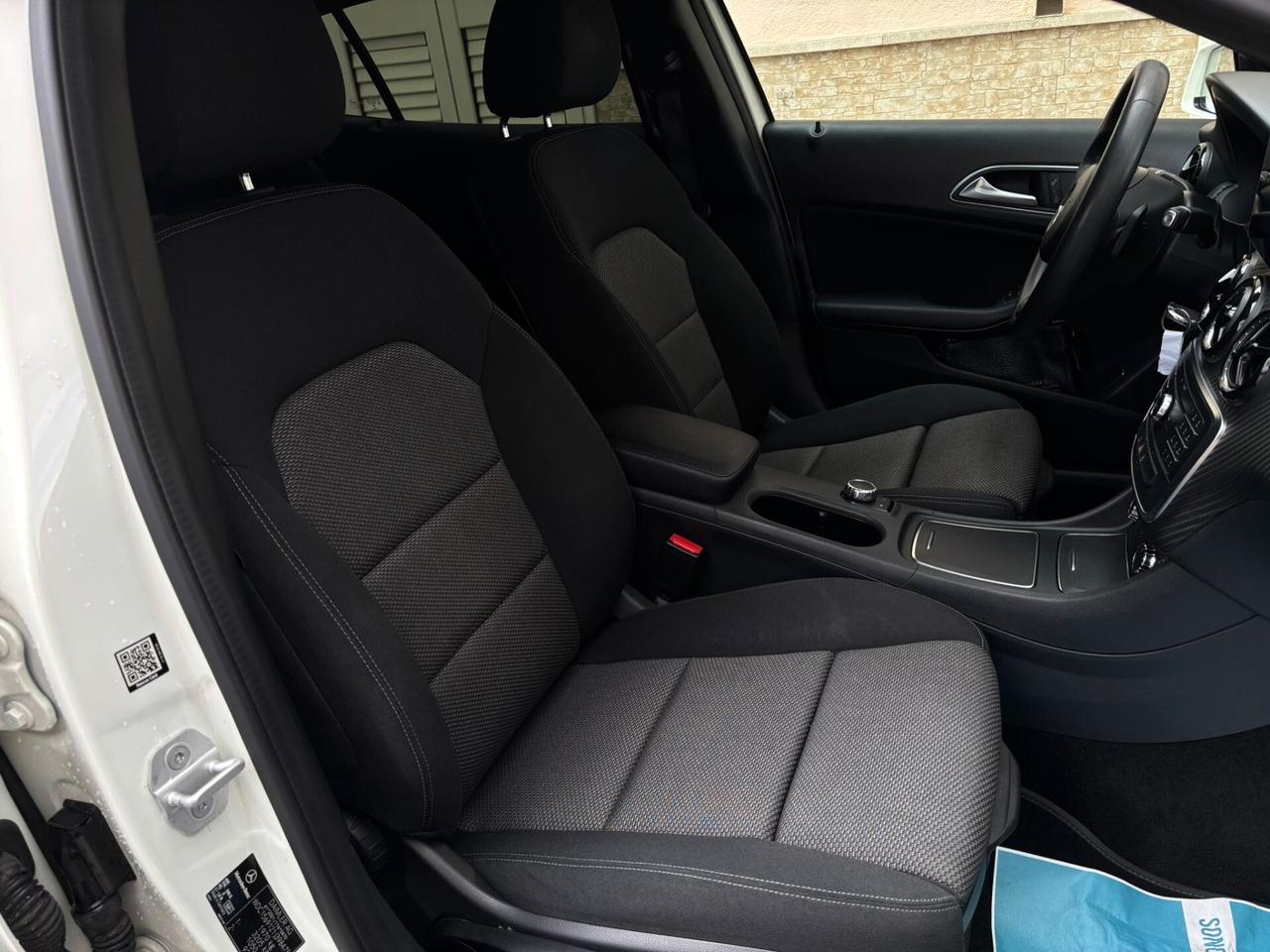 Mercedes-benz GLA 180 d Automatic - 2017