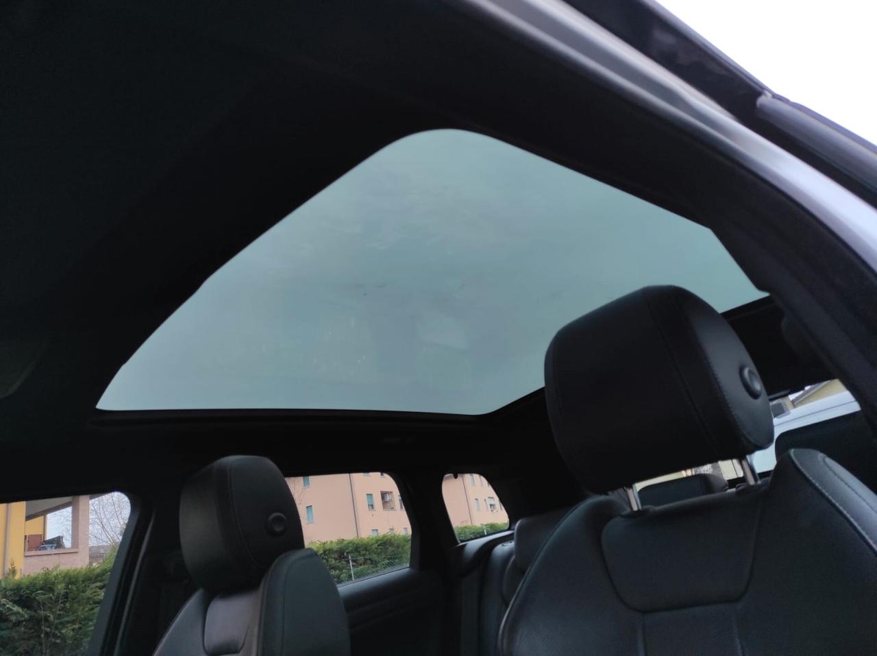 Land Rover Range Evoque 2.0 TD4 180 CV 5p. Autobiography