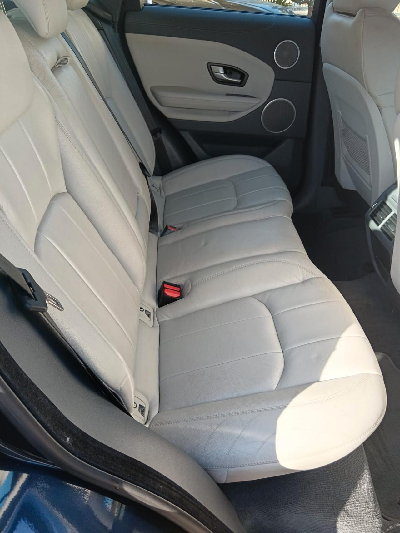 Land Rover Range Evoque 2.0 eD4 5p. Business Edition Premium SE