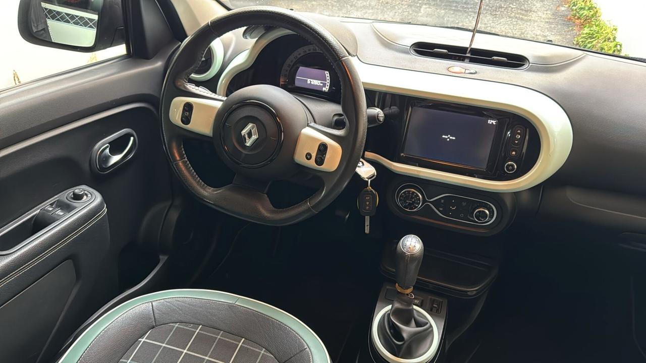 Renault Twingo TCe 70 CV La Parisienne