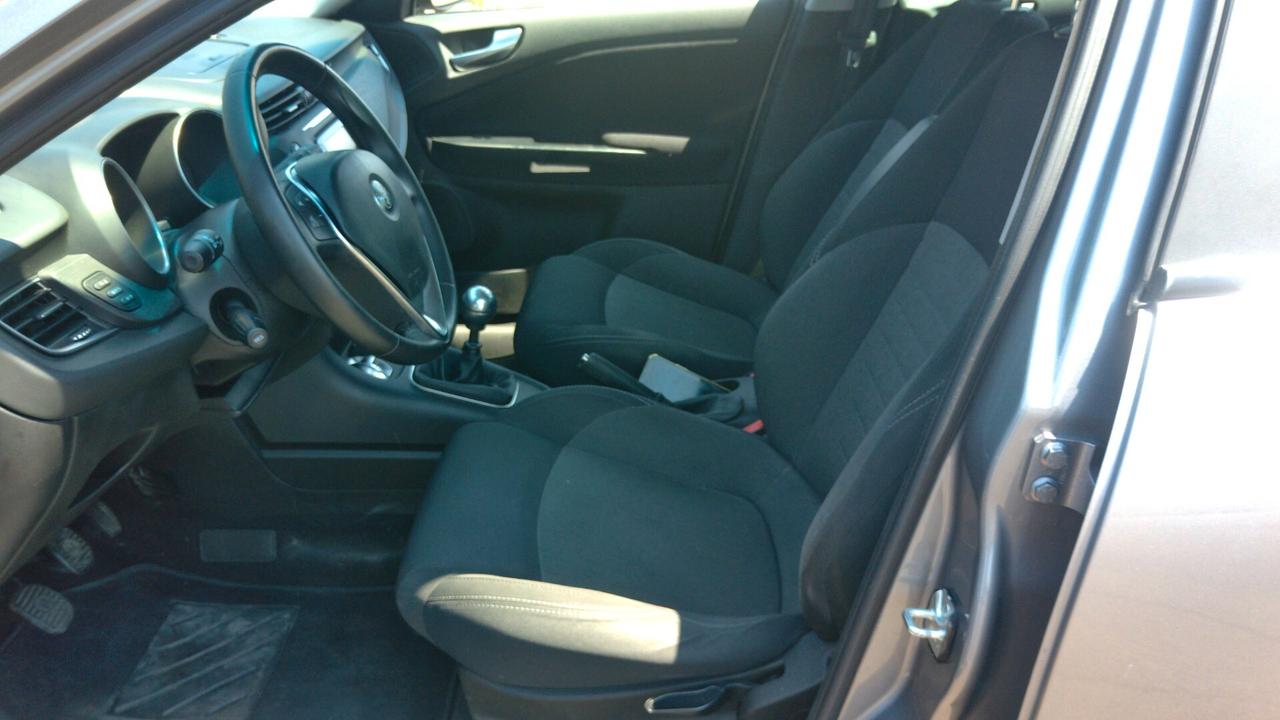 Alfa Romeo Giulietta 1.6 JTDm-2 120 CV Business