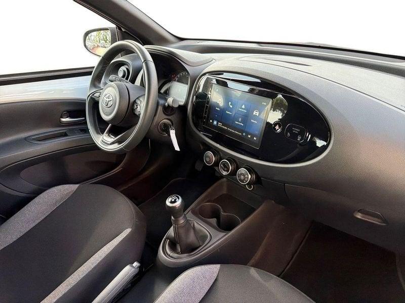 Toyota Aygo X Aygo X 1.0 Active 72cv