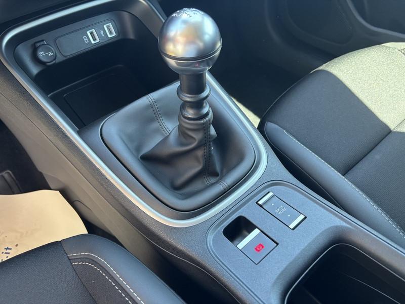 Jeep Avenger 1.2 turbo Altitude fwd 100cv LED-APP CONNECT-17"