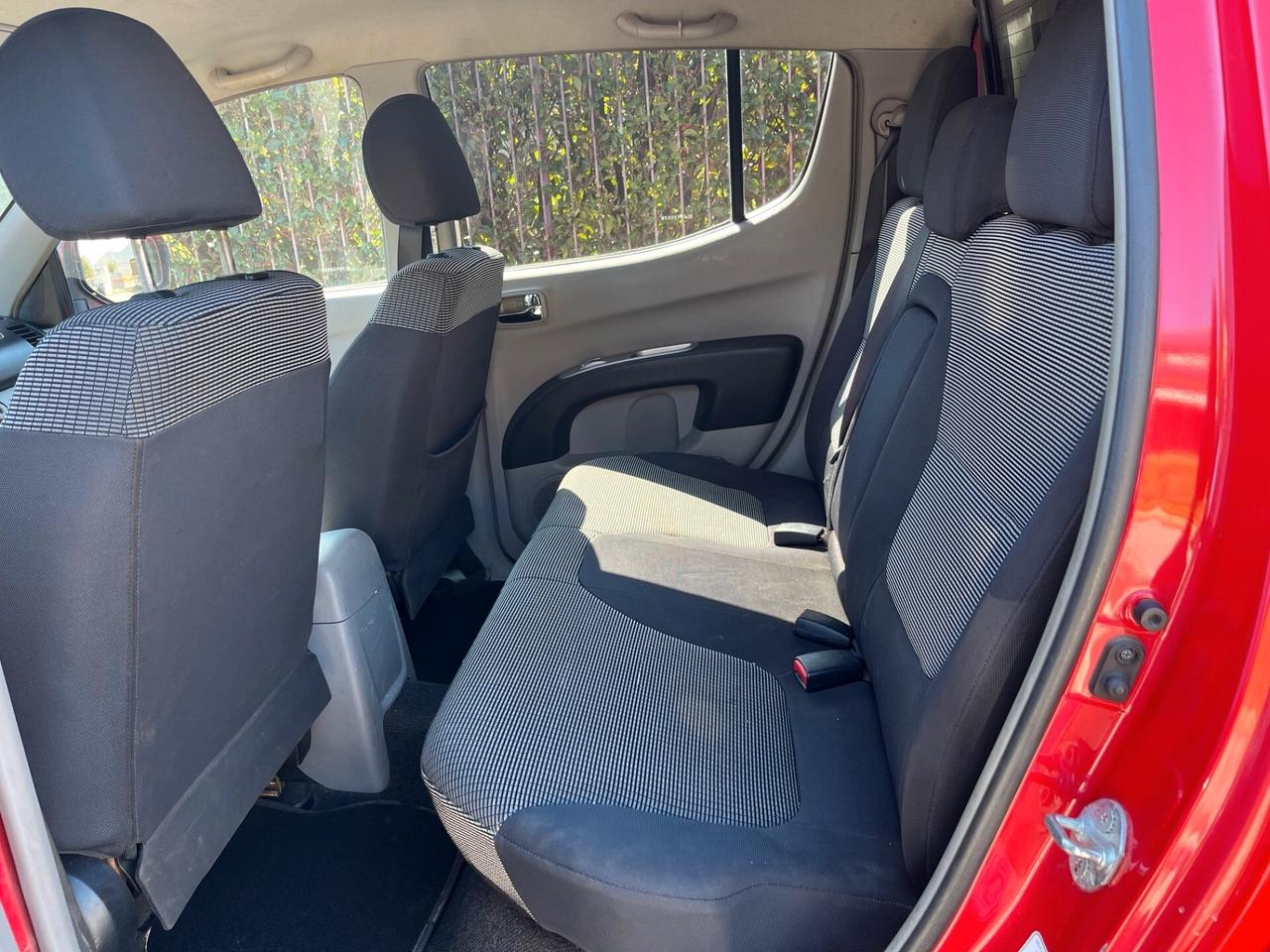 Mitsubishi L200 2.5 DI-D/136CV Club Cab Insport