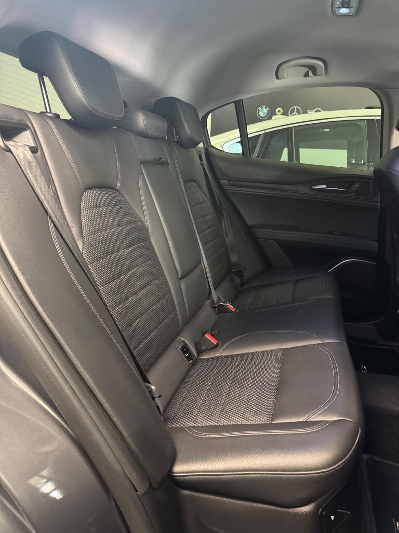 Alfa Romeo Stelvio 2.2 Turbodiesel 210 CV Q4 Super