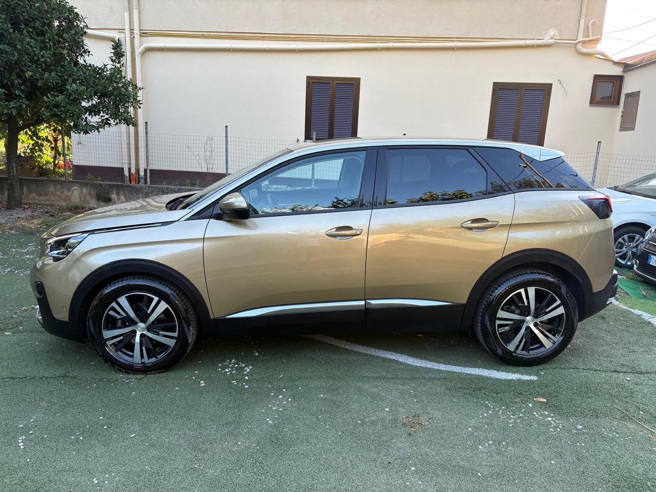PEUGEOT 3008 ALLURE HDI COME NUOVA