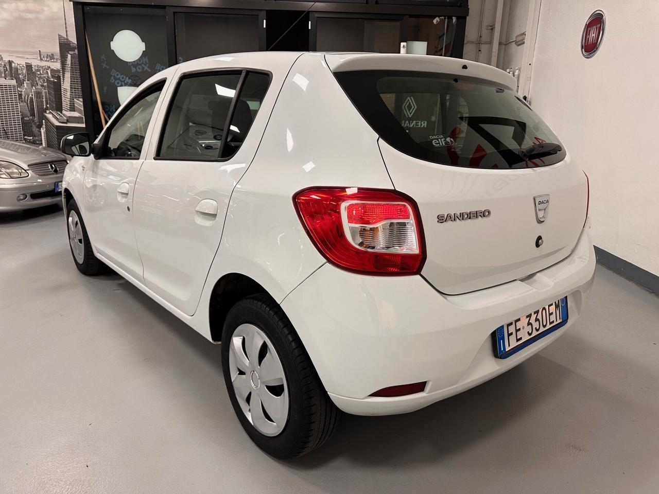 DACIA SANDERO GPL DI FABBRICA 5 PORTE