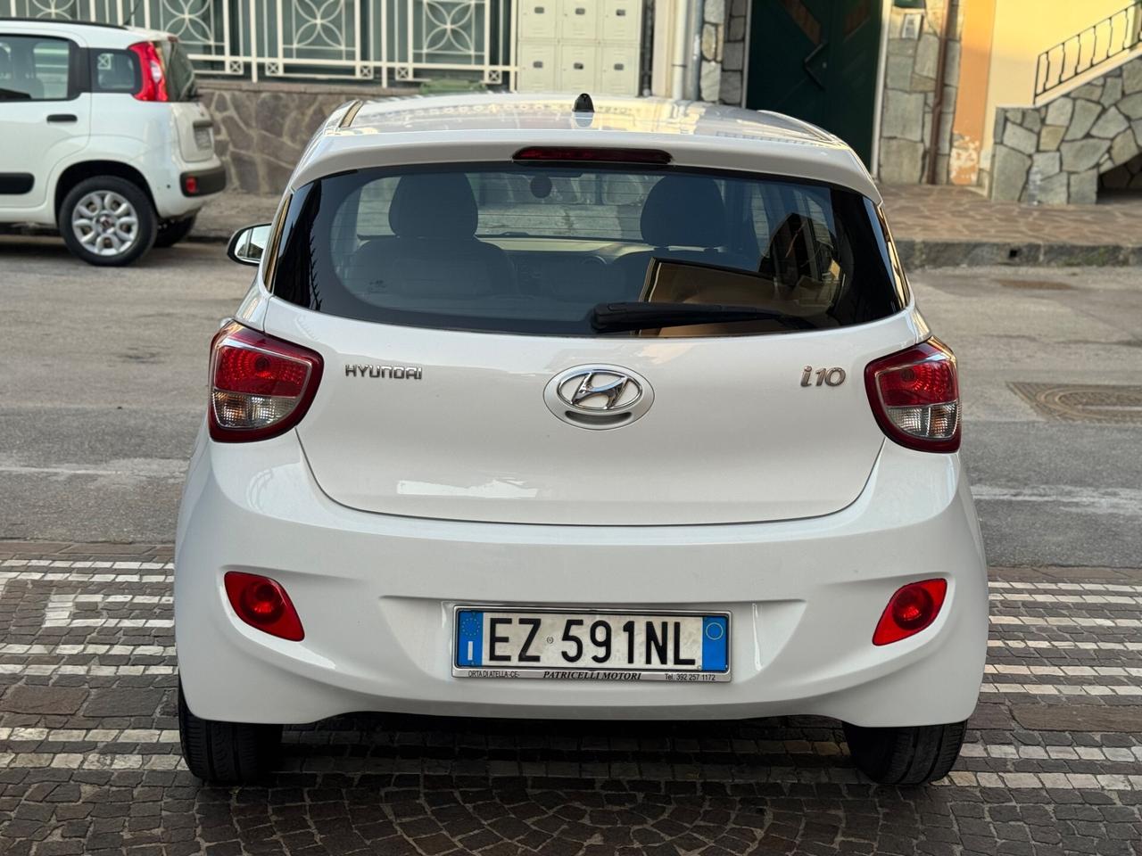 Hyundai i10 1.0 MPI Sound Edition