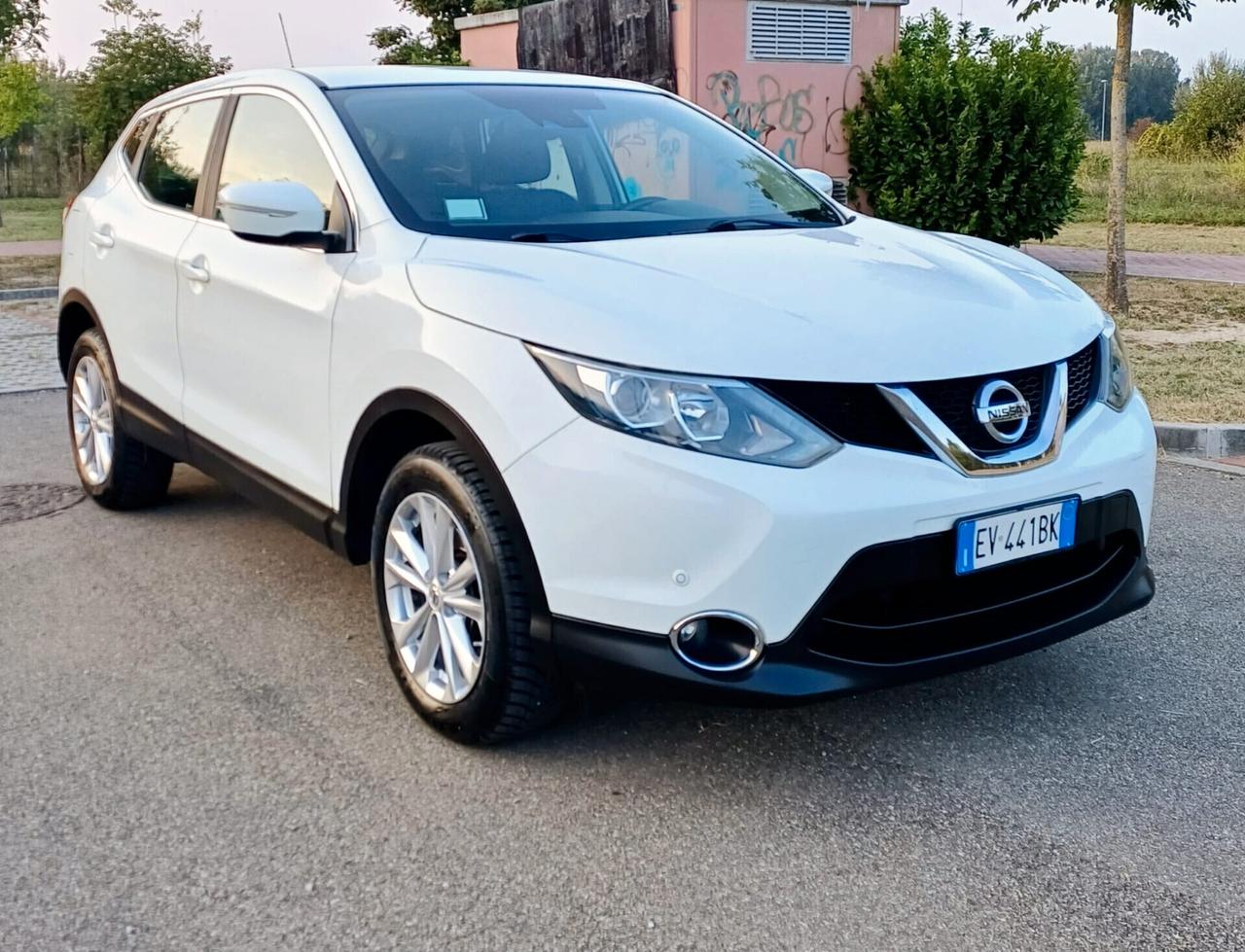 Nissan Qashqai 1.5 dCi Visia ANNO 2014