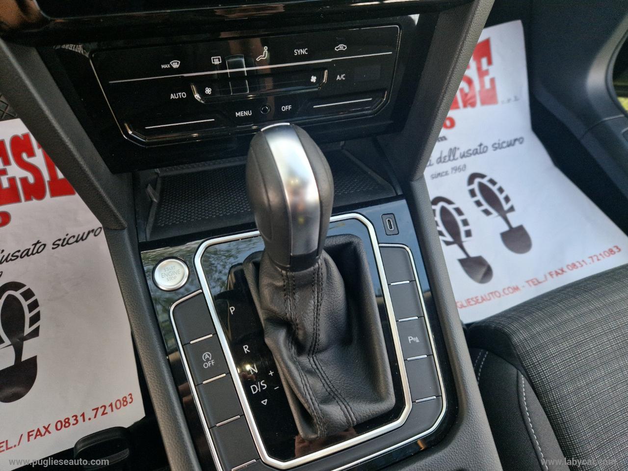 VOLKSWAGEN Passat Var. 2.0 TDI DSG Business TETTO