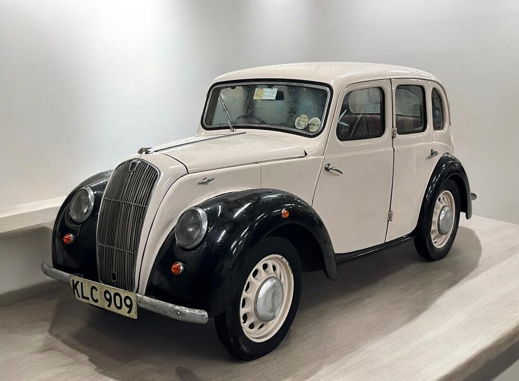 Morris Eight anni 40