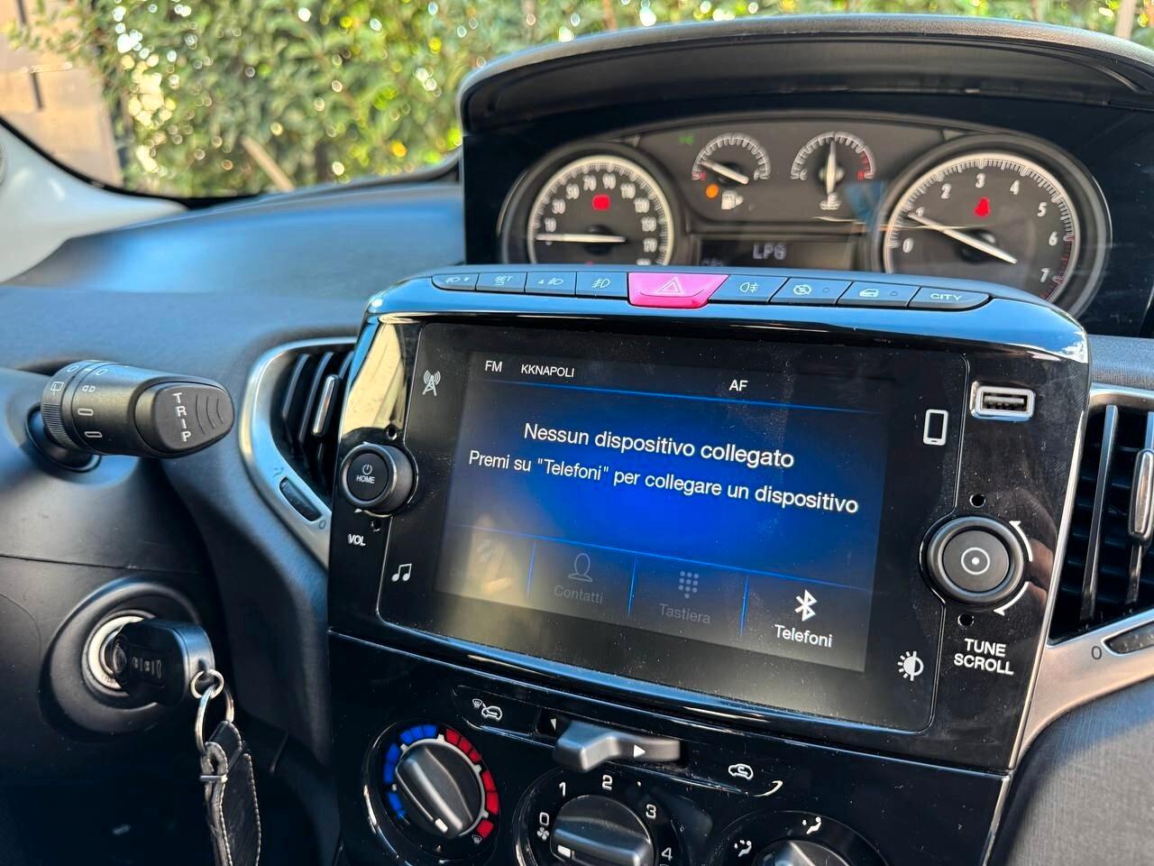 Lancia Ypsilon 1.2 GPL 69 CV 5 porte Ecochic Gold