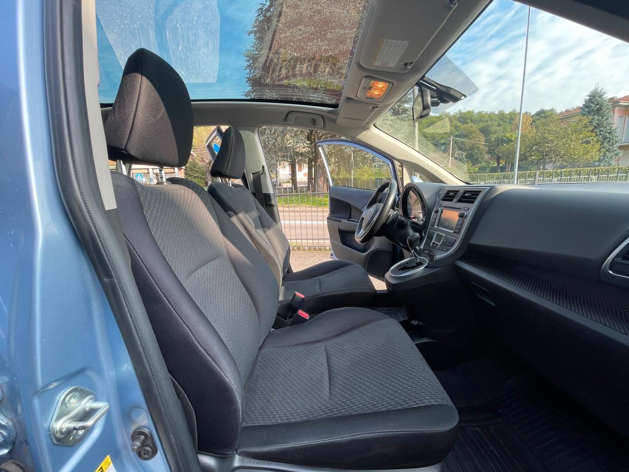 Toyota Verso-S 1.3 MT Lounge