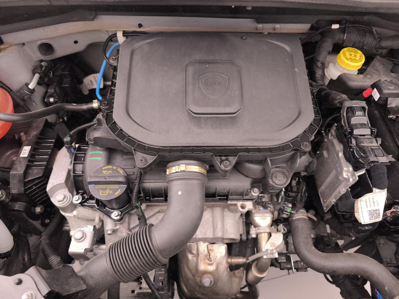 LANCIA Ypsilon III 2021 - Ypsilon 1.0 firefly hybrid Silver s&s 70cv