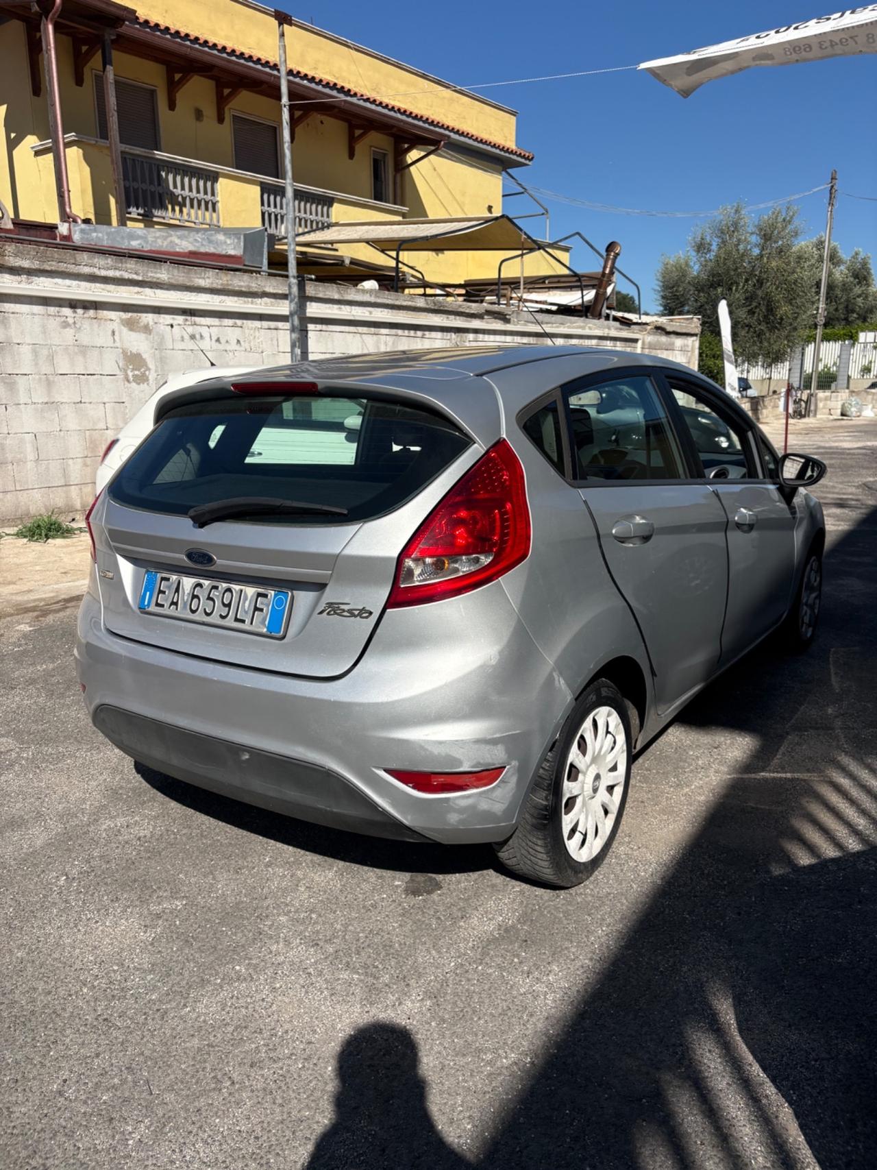 Ford Fiesta 1.4 TDCi 5p. Titanium