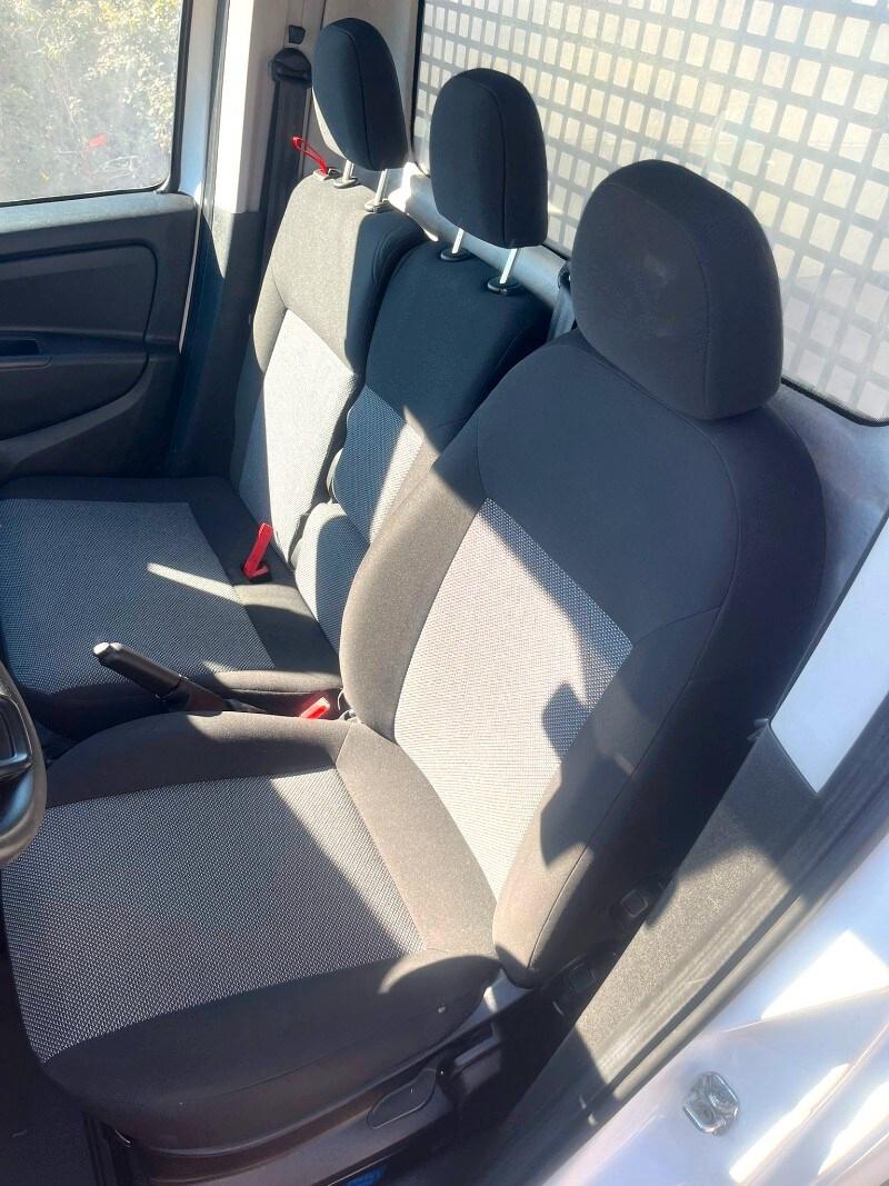 FIAT Doblò 3ª serie Doblò 1.3 MJT Cassonato ...