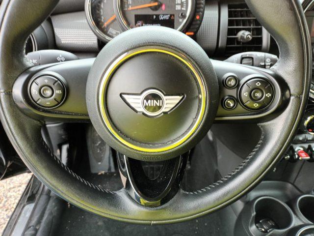 MINI Cooper D 1500 5 PORTE 116CV AUTOM. PDC "16 CLIMAUTO ITALIA