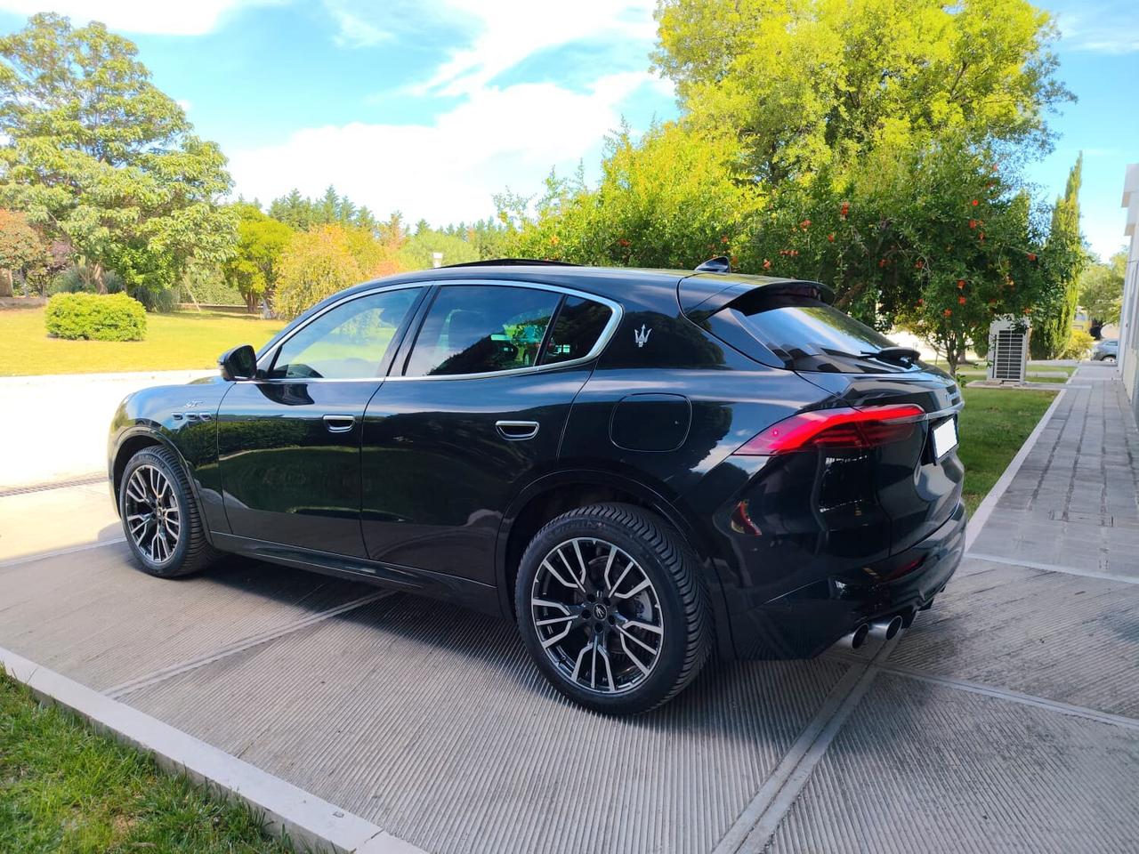 Maserati Grecale MHEV 250 CV AWD GT