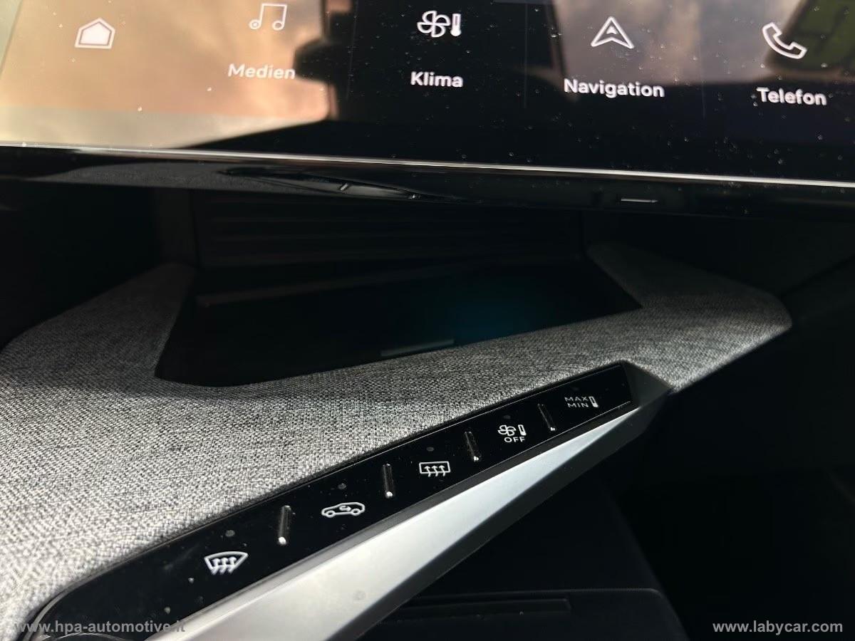PEUGEOT 3008 Hybrid 136 e-DCS6 GT PELLE NAVI FULL LED CAMBIO AUTOMATICO