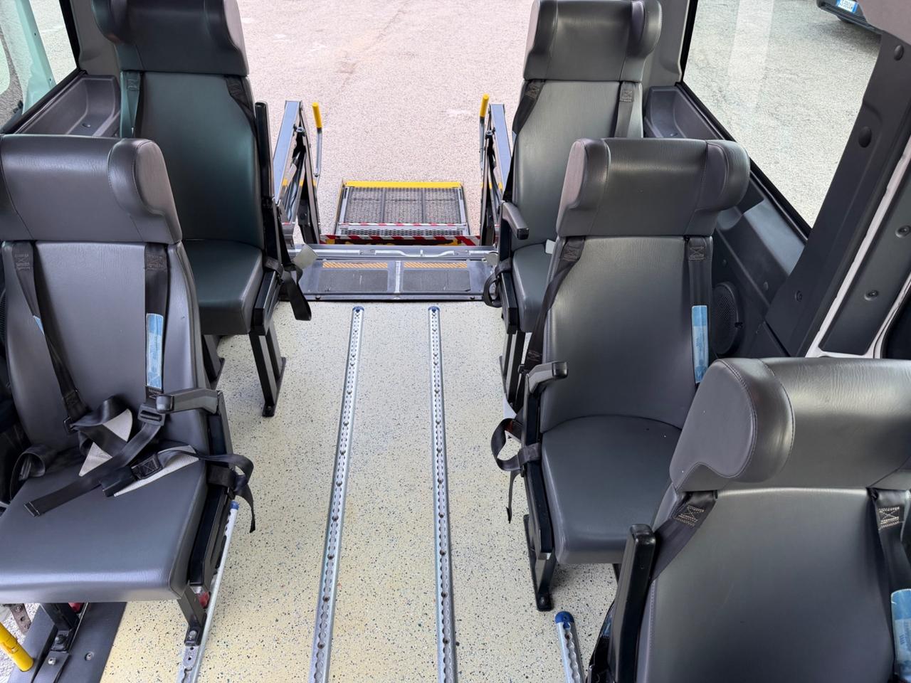 FIAT DUCATO 2.3 JTD 120 DISABILI 7P 2 SEDIE A ROTELLE