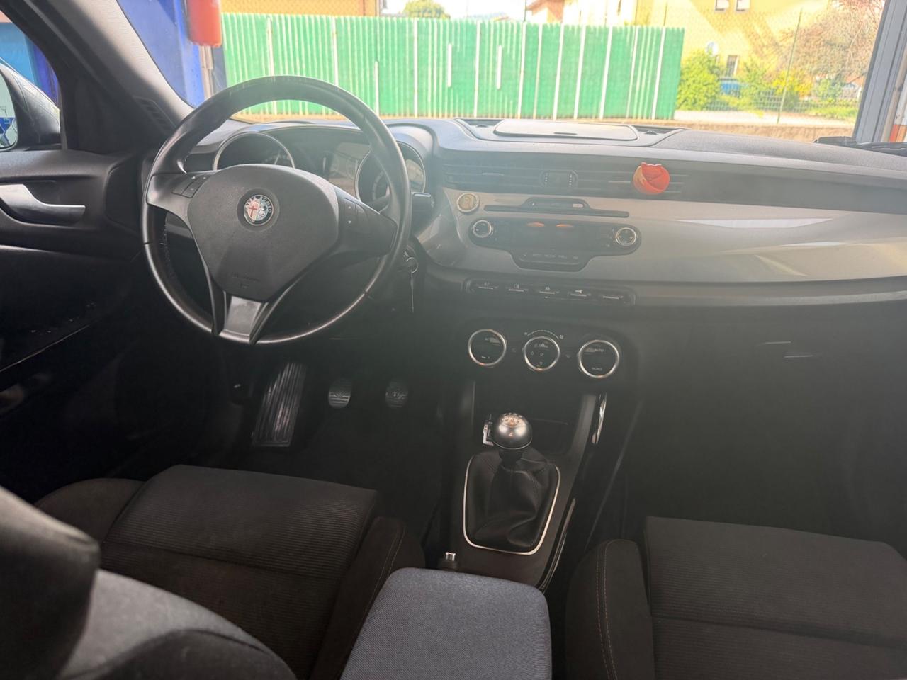Alfa Romeo Giulietta 1.4 Turbo 120 CV neopatentati
