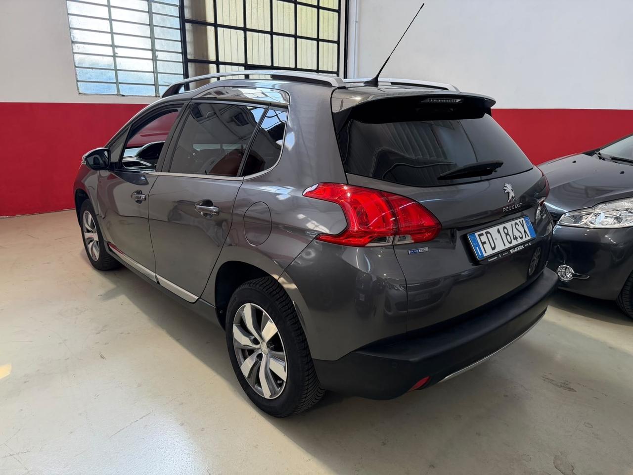 Peugeot 2008 PureTech 82 ETG5 S&S Allure