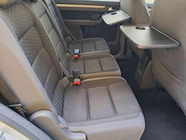 VOLKSWAGEN Touran 2.0 16V TDI Highline 7 posti neopatentati