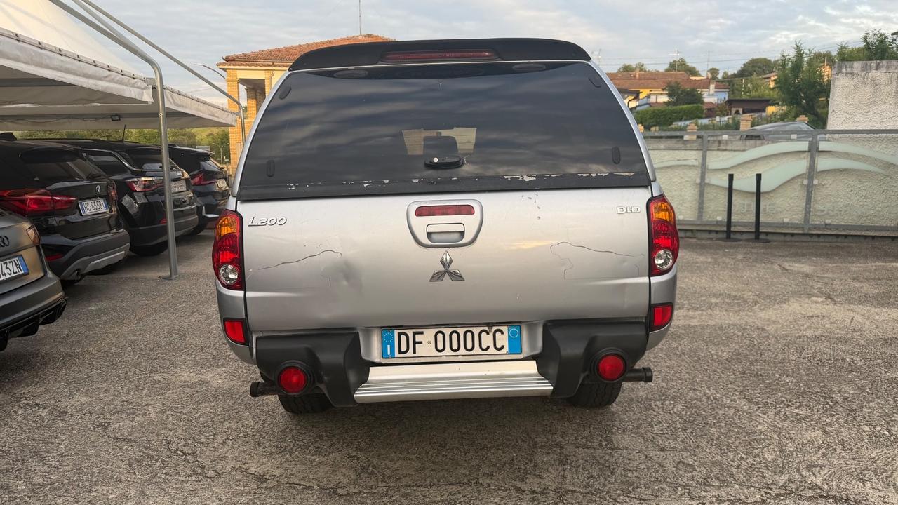 Mitsubishi L200 2.5 DI-D/136CV Double Cab Intense