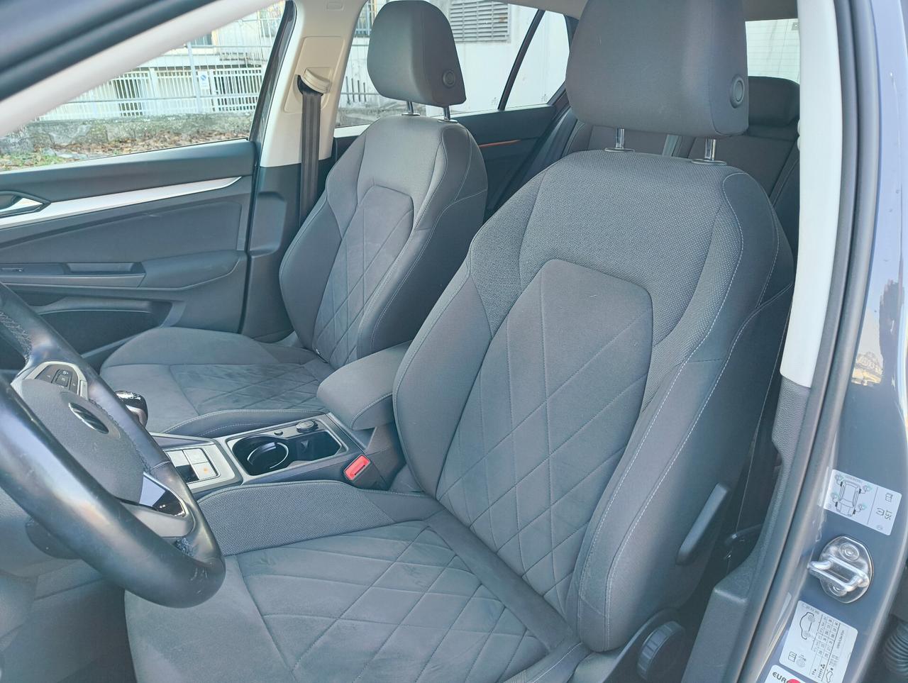 Volkswagen Golf 2.0 TDI SCR Style cambio manuale