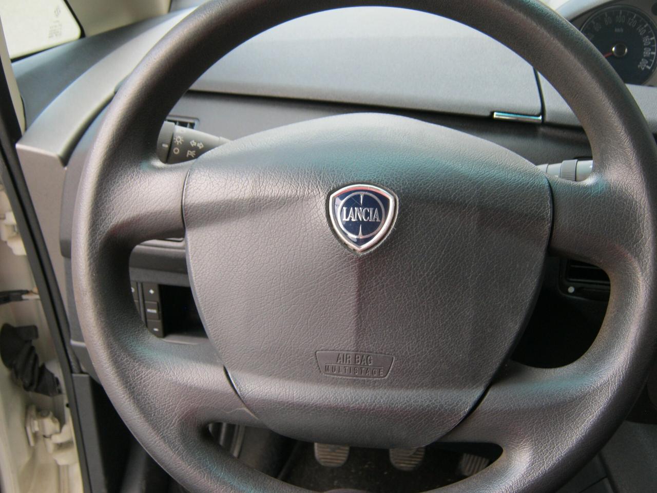 Lancia MUSA 1.3 Mjt 95 CV Gold