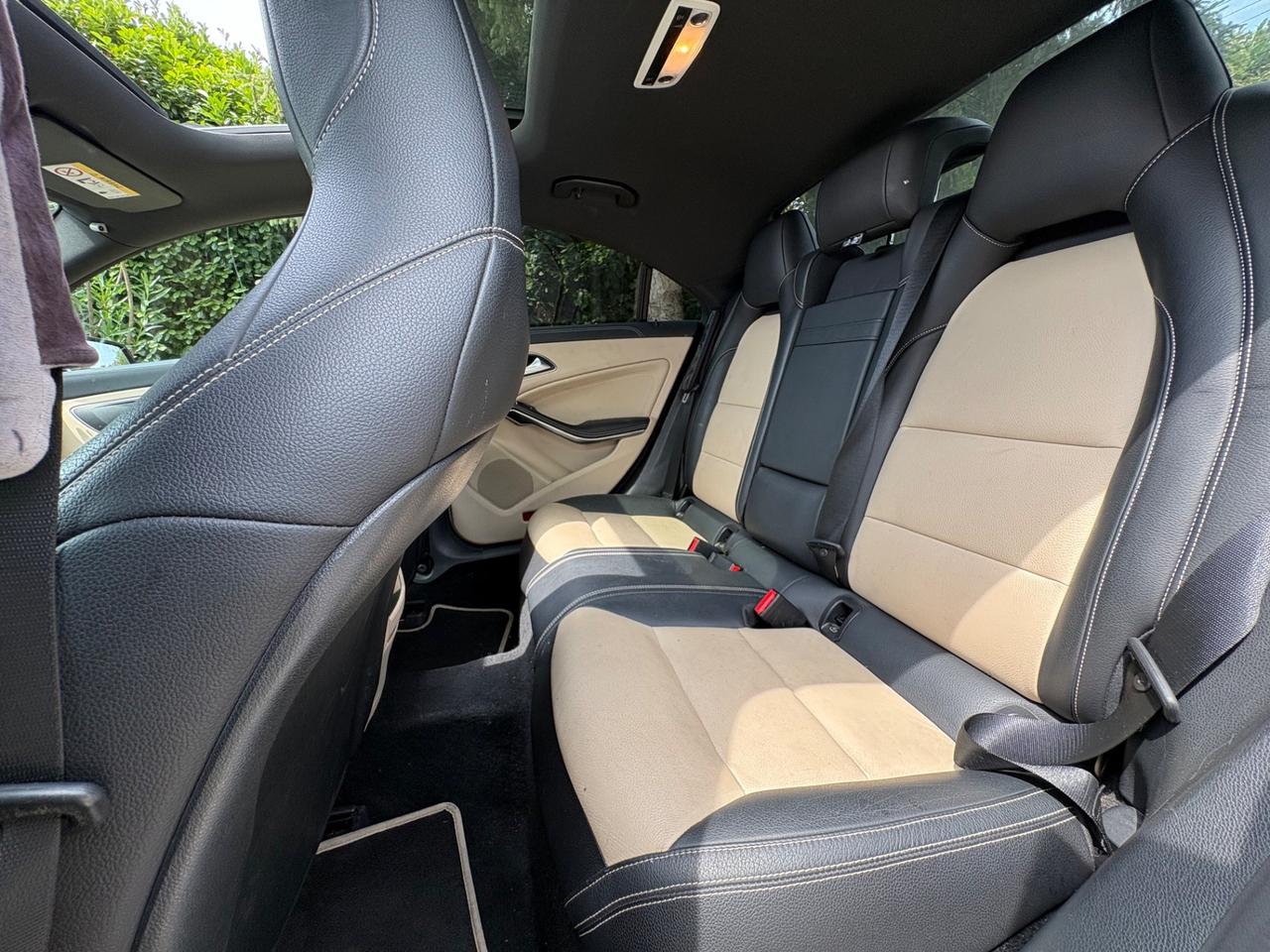 Mercedes-benz CLA 180 d Premium Dark Night auto AMG Line