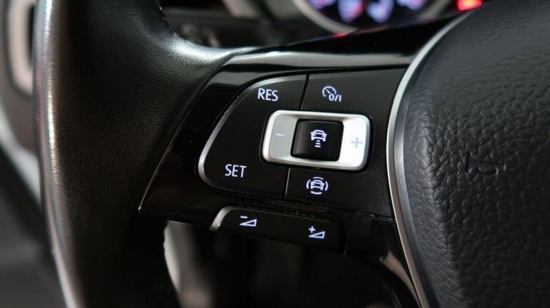 Volkswagen Touran Touran 1.5 tsi Business 150cv dsg #NAVIGATORE#CARPLAY#