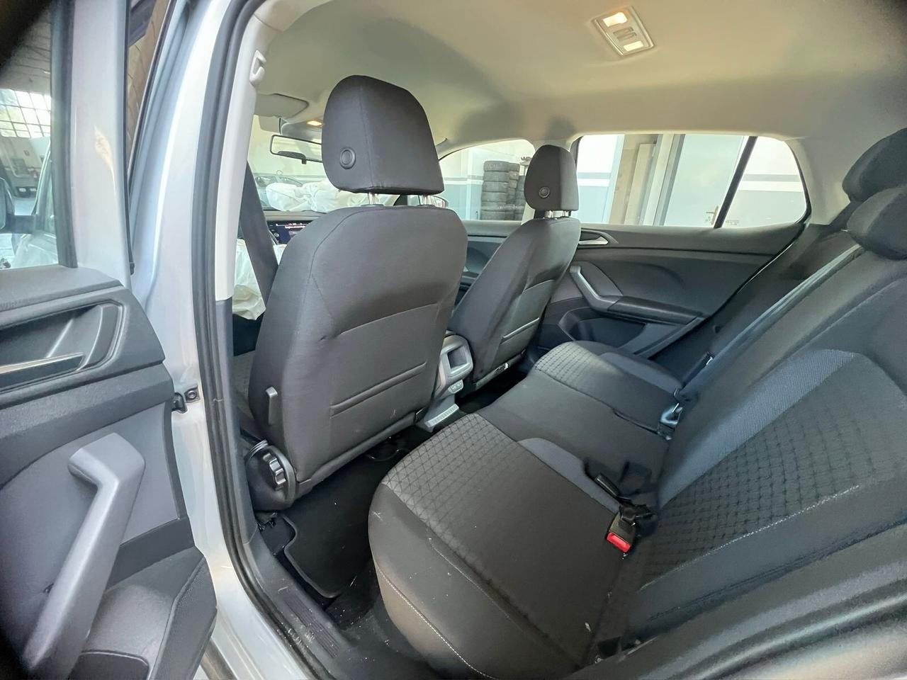 Volkswagen T-Cross 1.6 TDI DSG 2021
