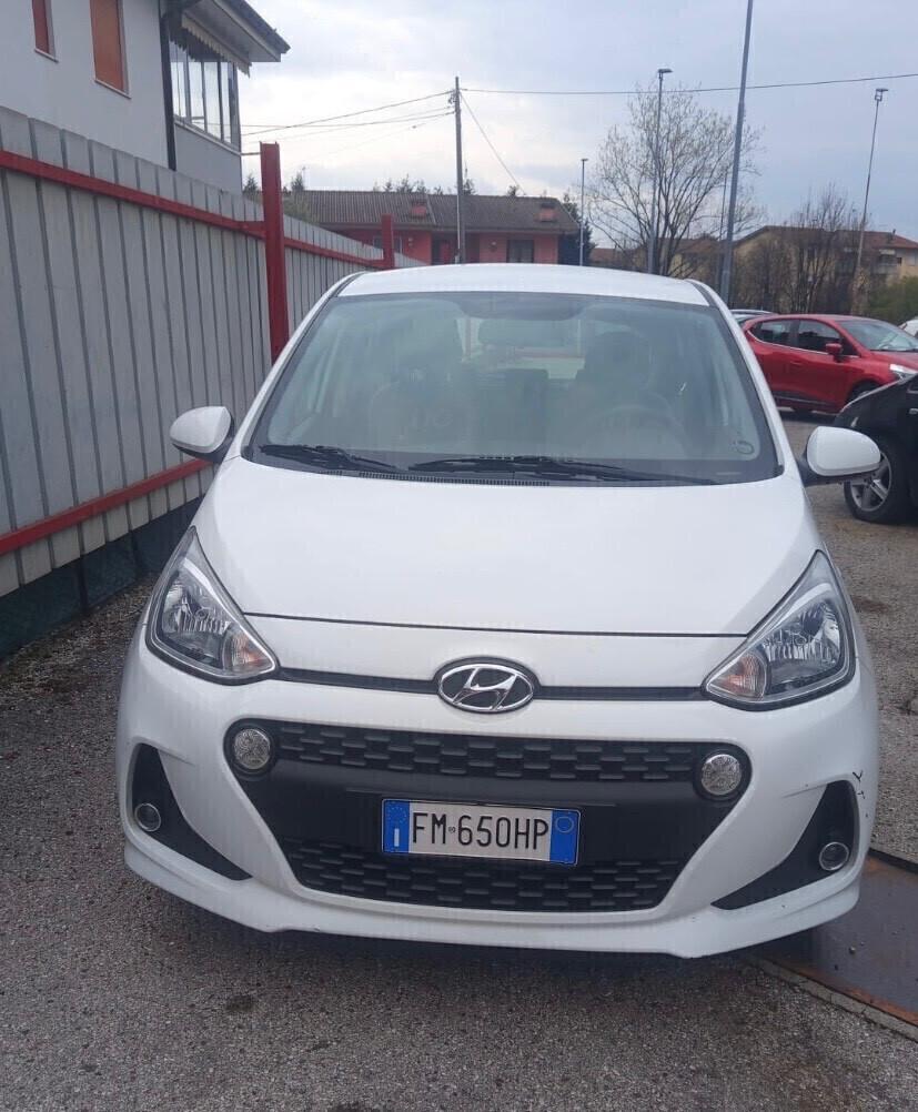 Hyundai i10 1.0 B/GPL