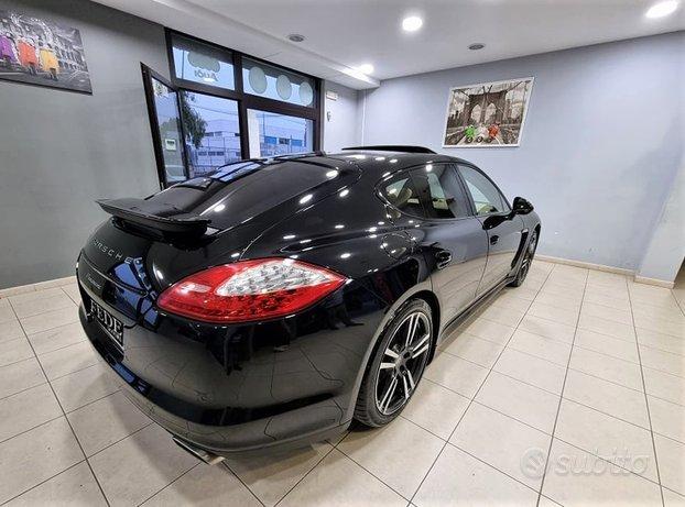 PORSCHE Panamera 3.0 UNI PROPRIETARIO TETTO PELLE