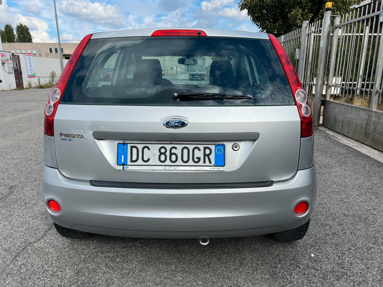 Ford Fiesta 1.2 16V 5p. euro 4 ok neopatentati