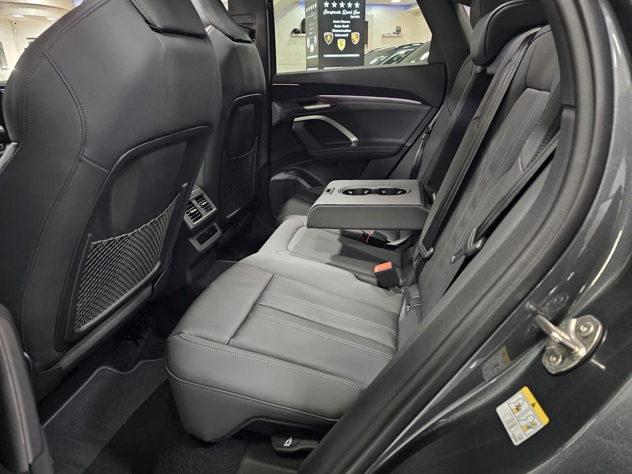 Nuova AUDI Q5 Sportback S line edition TDI quattro 150 kW 204CV S tronic Grigio Tambora metallizzato