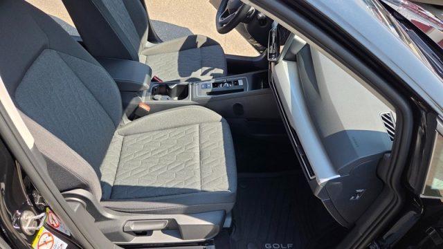 VOLKSWAGEN Golf 8.5 1.5 eTSI 115 CV DSG Life PERMUTE GAR.VW 2028