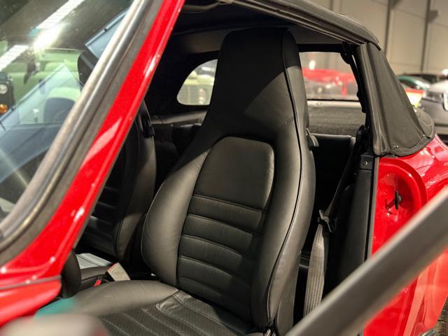 PORSCHE 911 Carrera 3.2 Cabriole